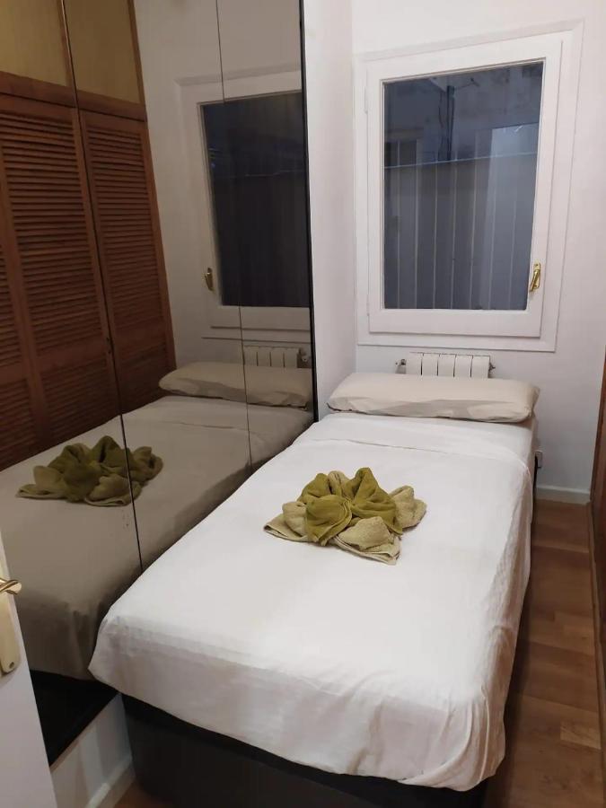 Rooms Arago Barcelona Exterior foto